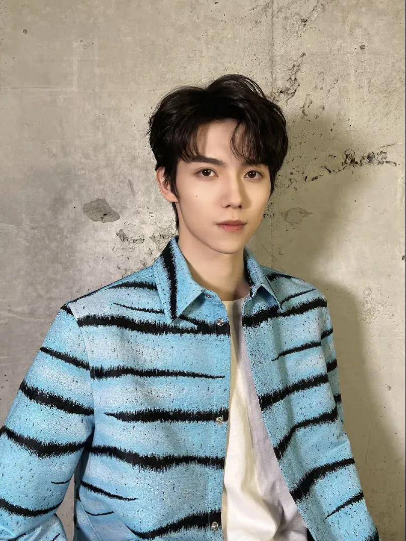 系列 这样的大牌虎年限定你心动吗？吴磊、罗一舟、关晓彤同款的那种