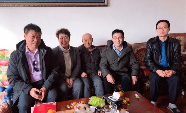 吉林省(长春市)河北商会春节前夕看望慰问老领导_张国珍_工作_将军