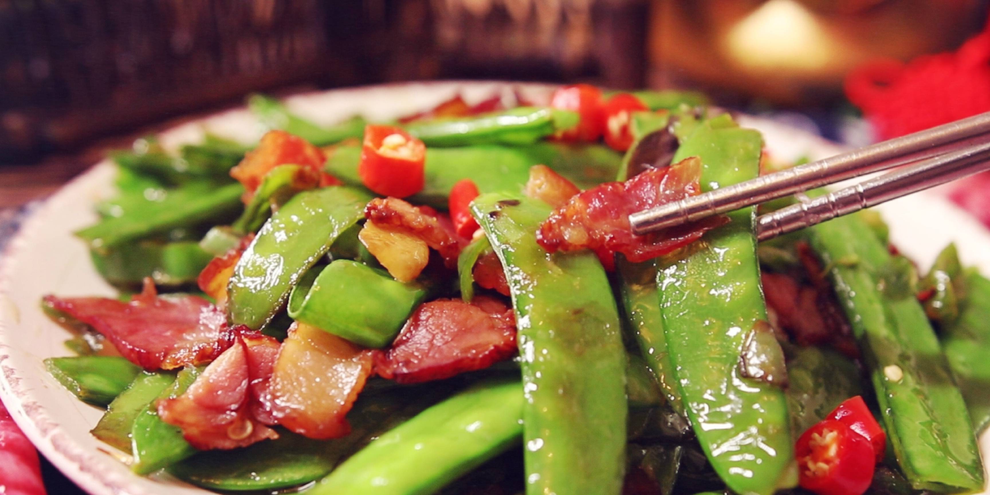 炒什么菜用小米辣 6c5a7727a1314229901fe402521f8b34.jpeg