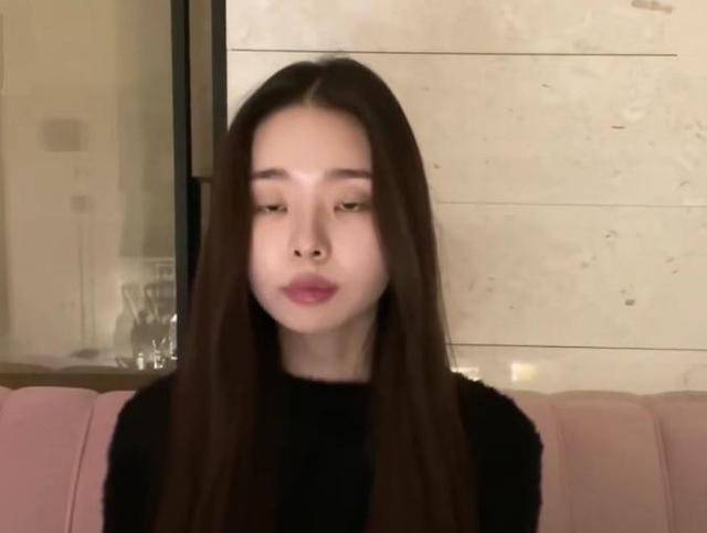 如何变成高冷女神原视频 e0215663f0b0492ab7e5f63c612bac32.jpeg