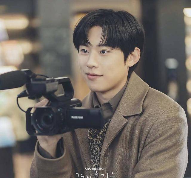 因为|初恋再续前缘的奇迹又被韩剧演成了爆款