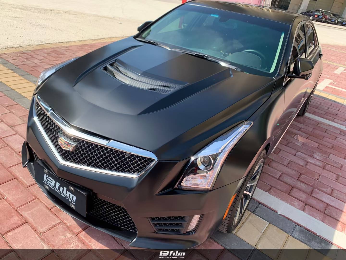 凯迪拉克atsl贴膜lbfilm改色膜陶瓷黑