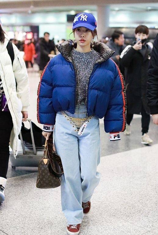 行走 别看蔡依林的个子小，但是却挺会穿的，真是行走的时尚教科书