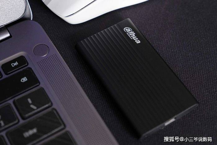 测试|大华T70移动固态硬盘:内存告急的“救场王”