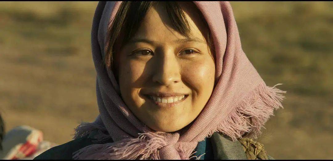 宋运萍|正午阳光八大女性角色!《开端》李诗情仅排第八,第一名心服口服