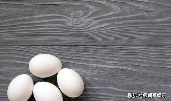 怎么样腌制鸡蛋淌油 d30a57480a604473adab8167855f029d.jpeg