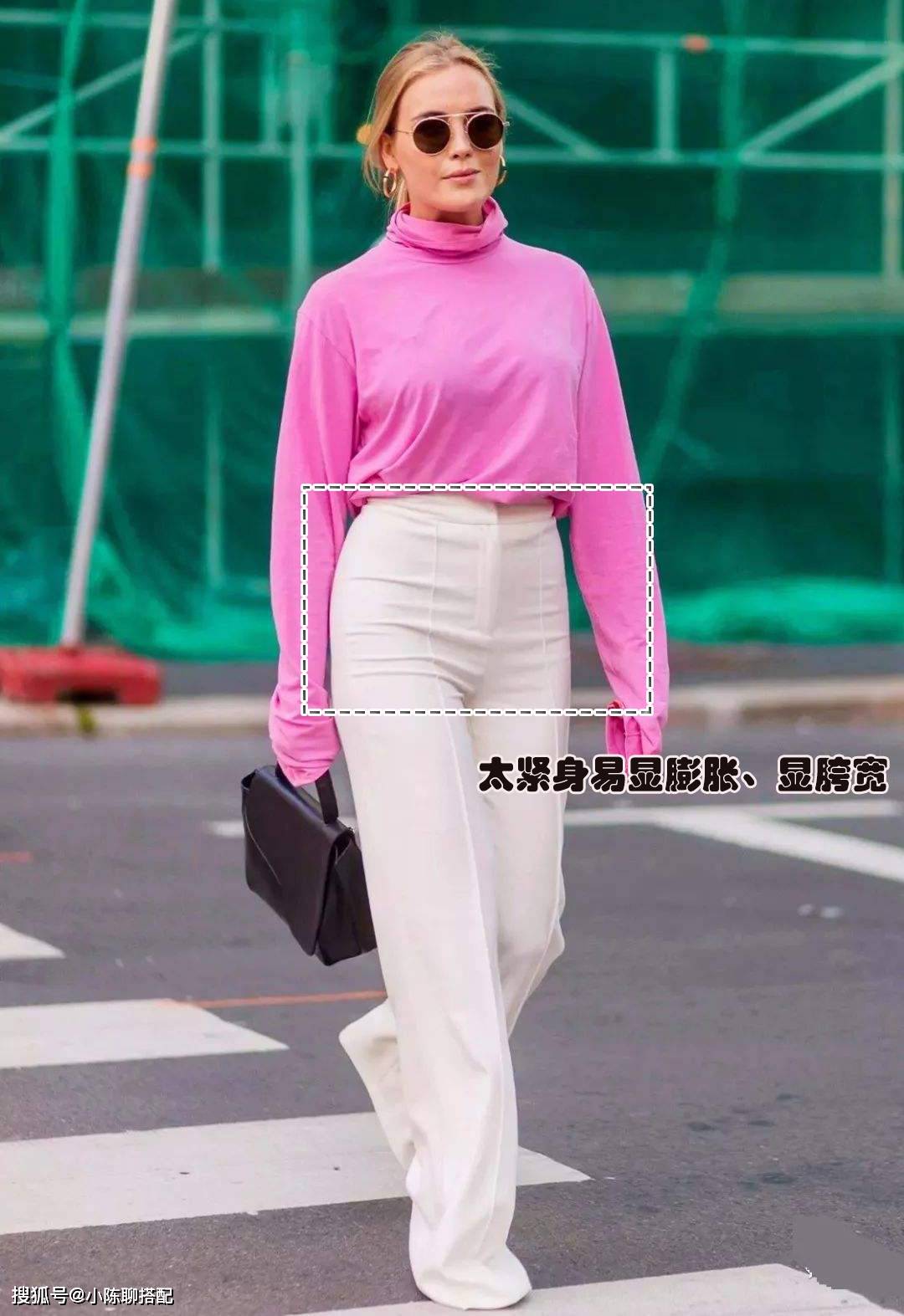 细节 白裤子+大地色系穿搭，贵气有质感，今年就流行这么穿！