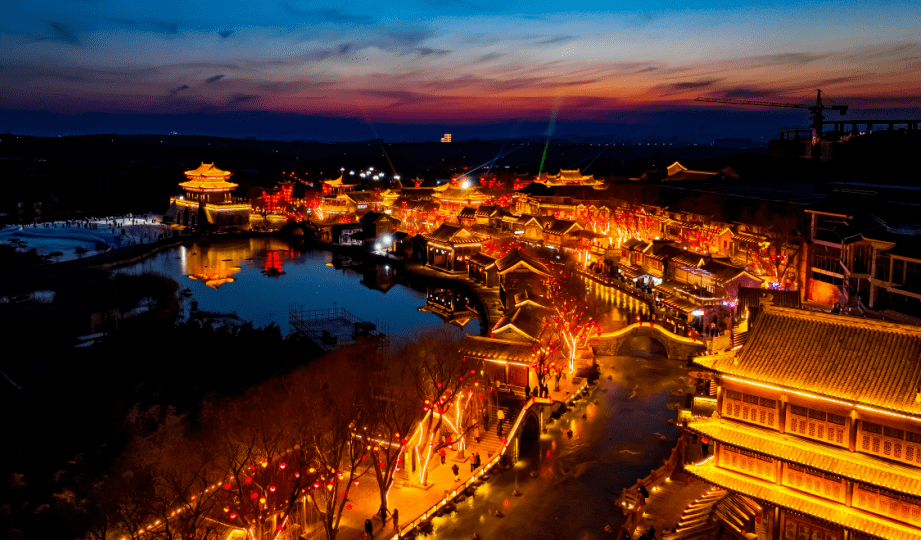 雪山彩虹谷·沂蒙彩虹小镇爆满,一览人间烟火引八方游_沂水_金花_游客