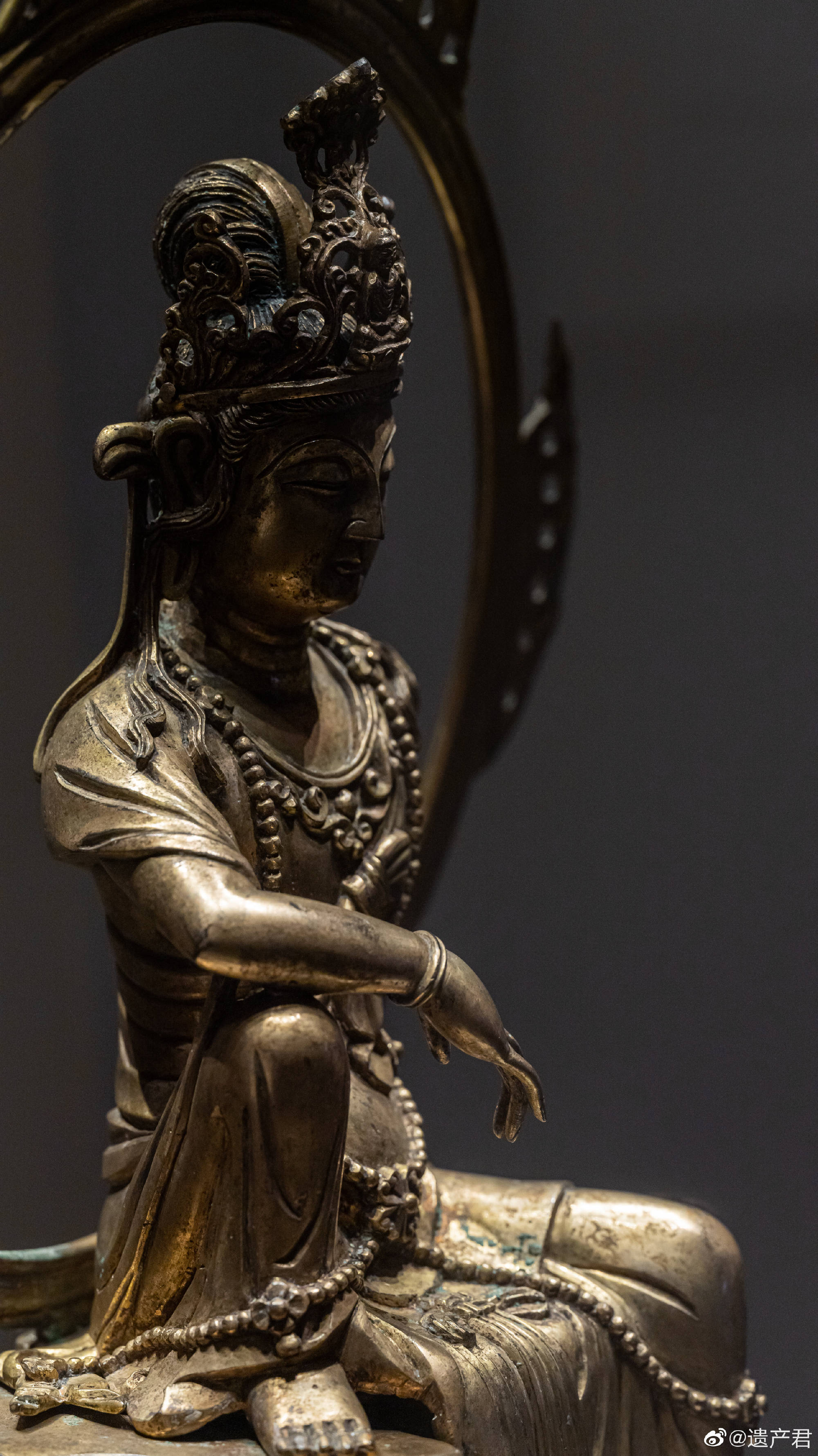 最美的古代铜水月观音像_手机搜狐网