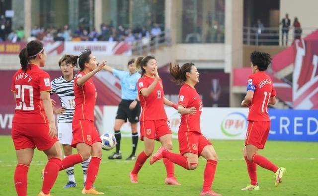 中国女足是冠军！3-2逆转老对手韩国女足你永远可以相信她们