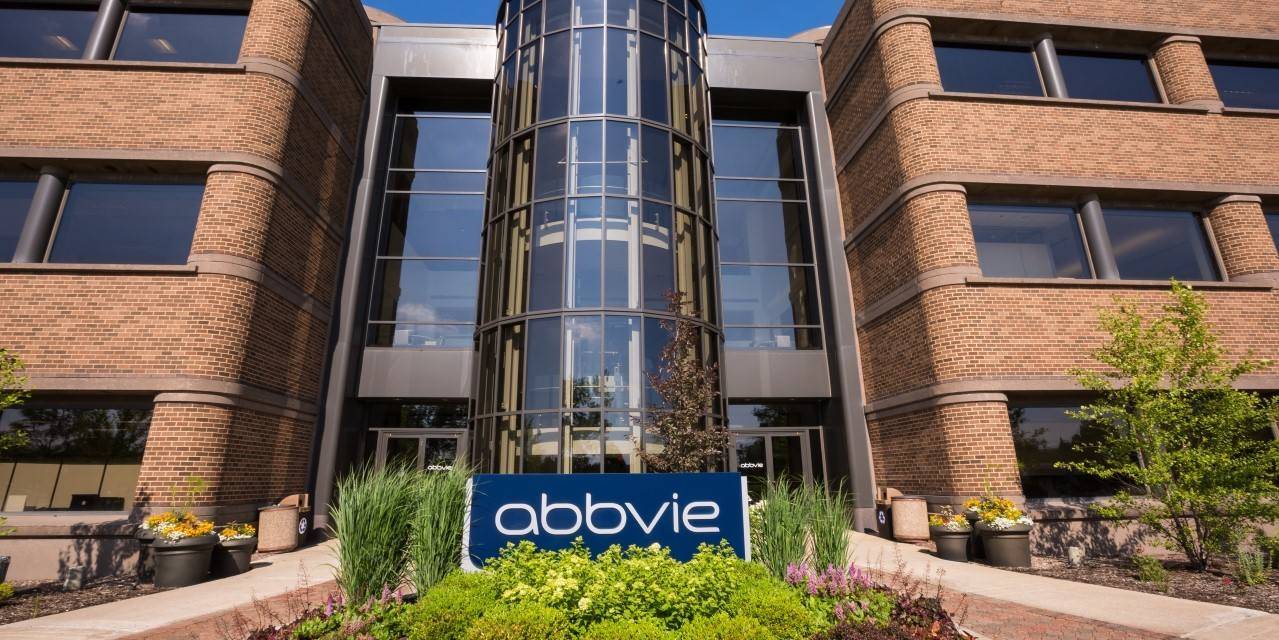 艾伯维2021全年业绩表现不错,营收增长两成多,净利润翻倍_制药_支出_