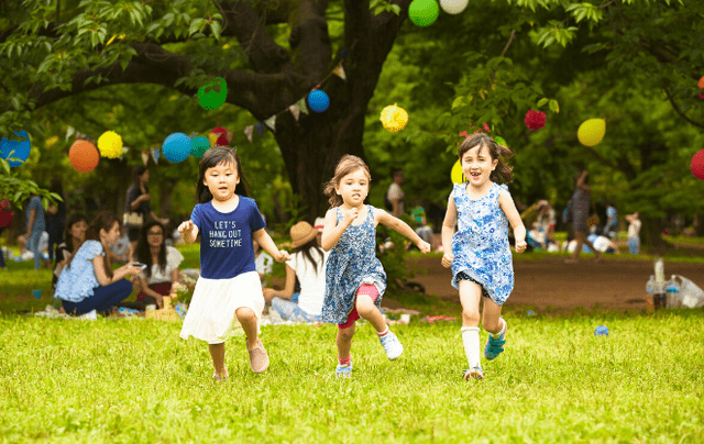 因为|孩子上学后总是感冒，可能是免疫力下降，父母可以多给他加强锻炼