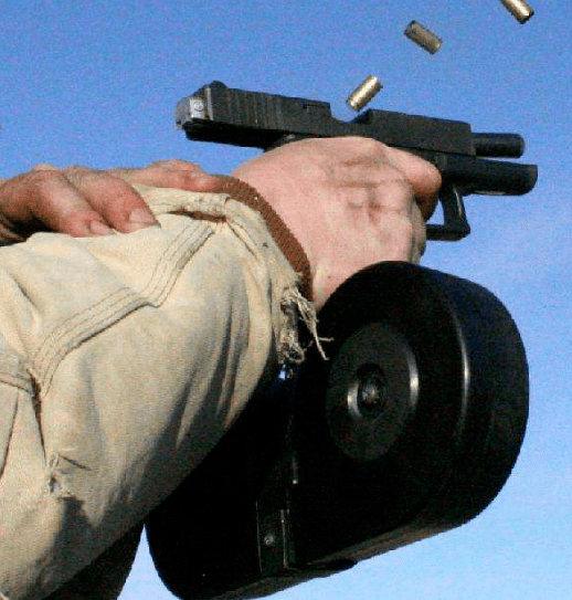 如果用手指堵住枪口,子弹还能发射出来吗?_枪管_防弹衣_导气管