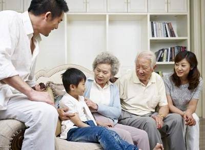 咋样才能让老人开心 5447b046682a461da2923ab4237fa515.jpeg