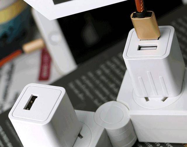 小米是什么充电头 7cb46660de3b424e85652f84fe13f6d0.jpeg