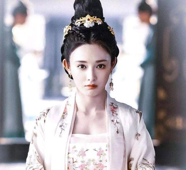 张予曦现代人的审美咋了？9个从画中走出来的女星，这才叫美的各有千秋