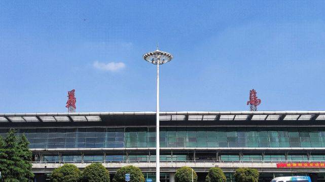 义乌飞机场停车场收费标准义乌机场停车场收费多少钱一天