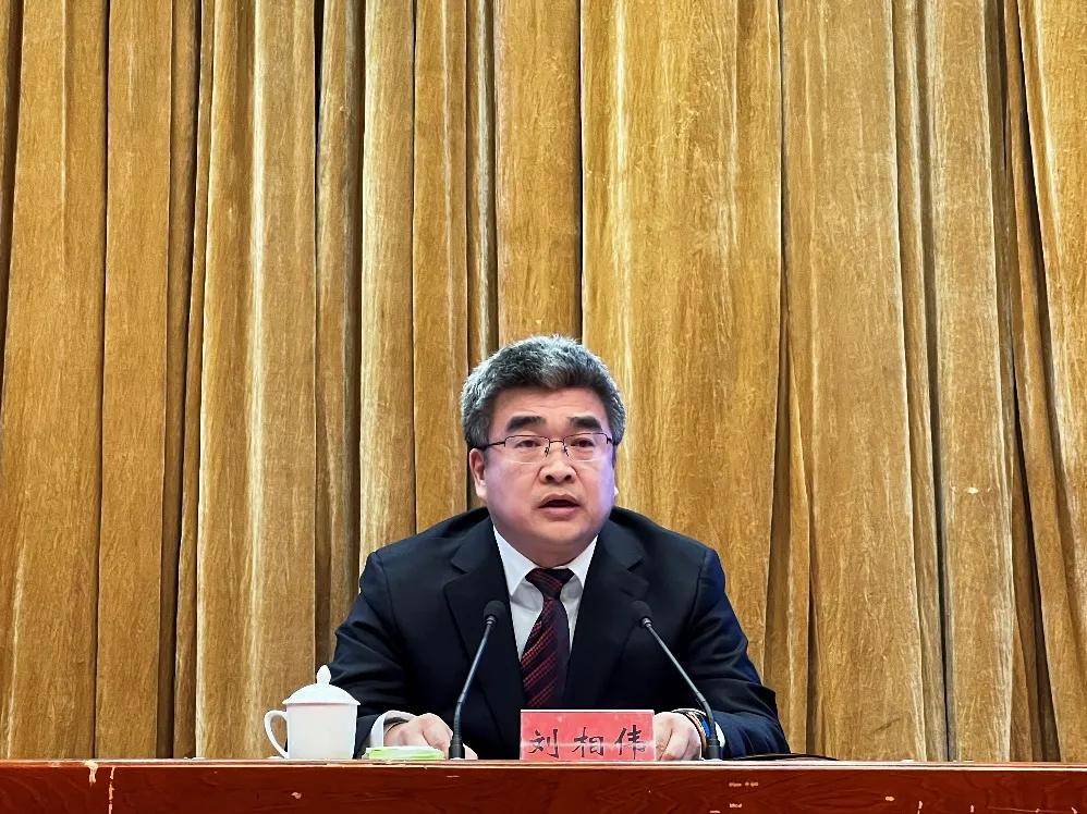 保定竞秀区:把"方便"留给企业和群众,把"麻烦"留给自己_贾瑞生_建设