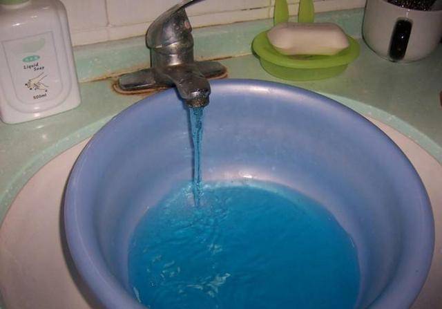 怎么可以不喝家里马桶里的水 7c9c96cfb0c146ed915a9a4ada1cc247.jpeg