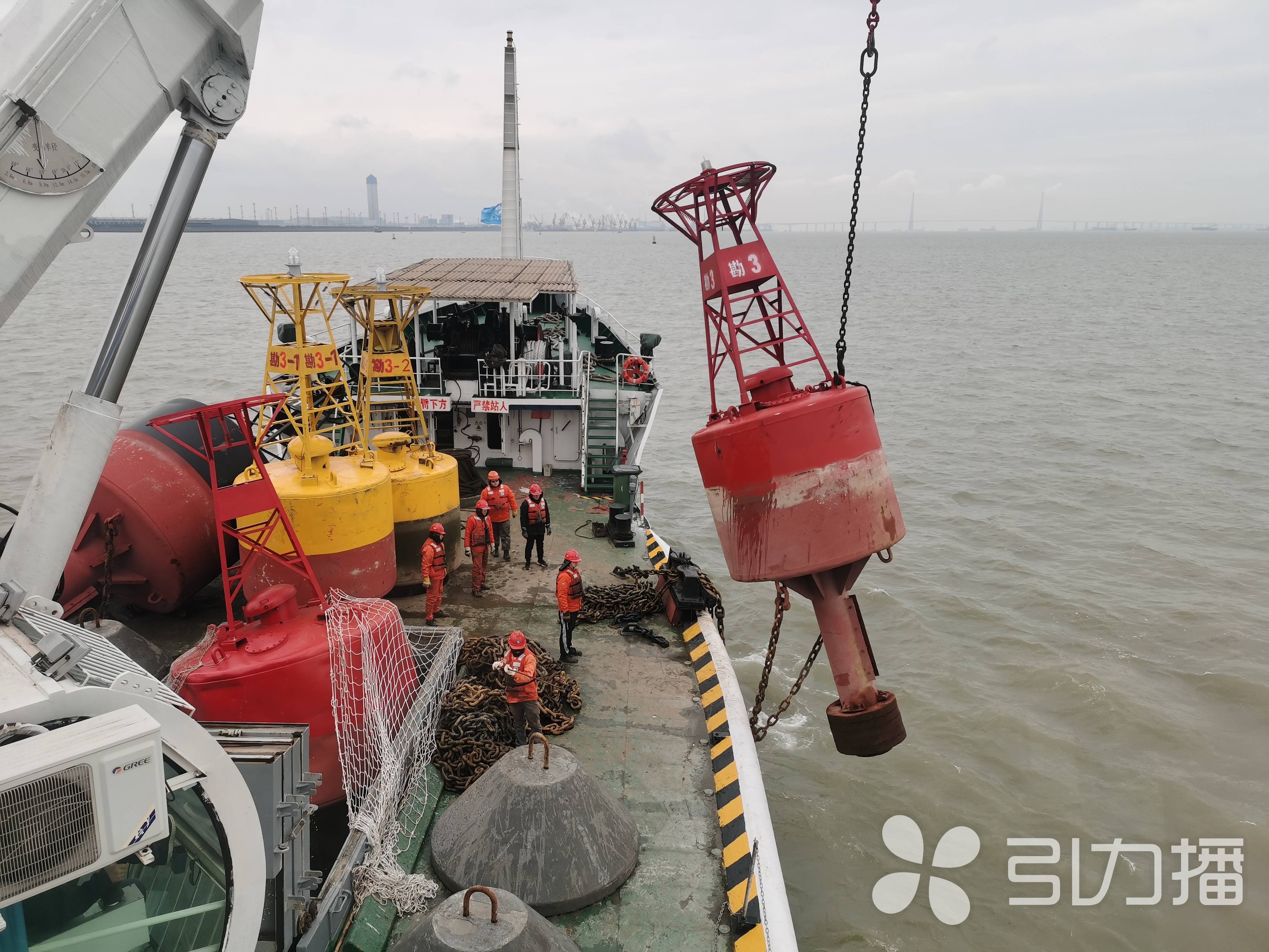 为保障工程最后一个分区顺利完工,常熟海事局提前进行开工统筹谋划