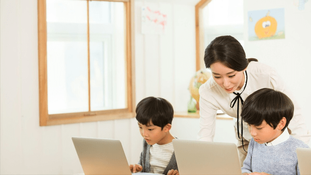 怎样才可以当小学老师 5ea1e71ca34e400f92fca2b0d0ac64a5.png