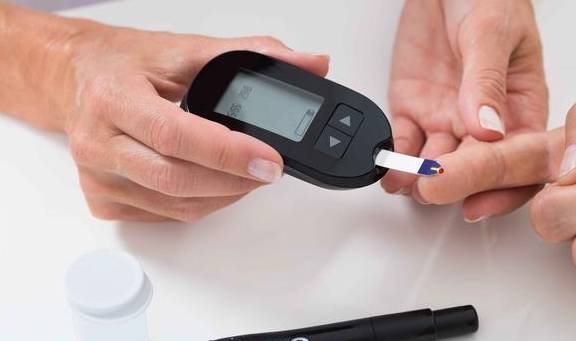 控制|糖尿病患者有3点做错，也会低血糖！尤其是这2类患者