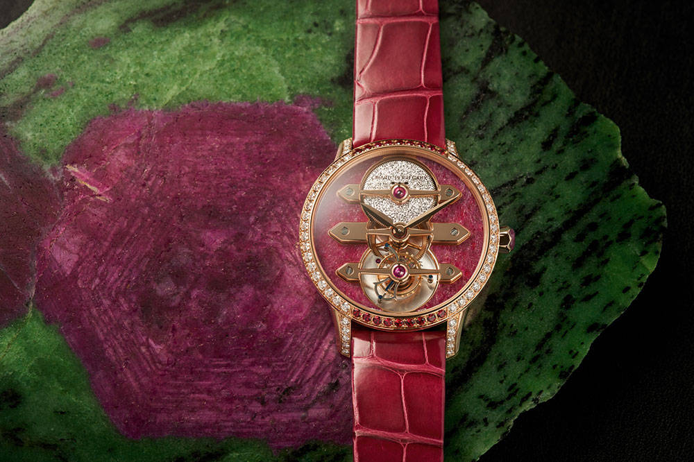 GP֥�ر��������ӷ��ֺ챦ʯ֮���������ʢ��,��������