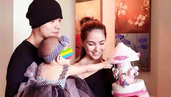 袁咏仪称月子期间洗头搞坏身体,香港医生要求她生完第二天必须洗_小巴