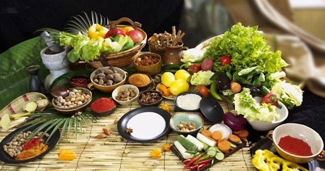 原创中西餐浅析中西方饮食文化差异的根源