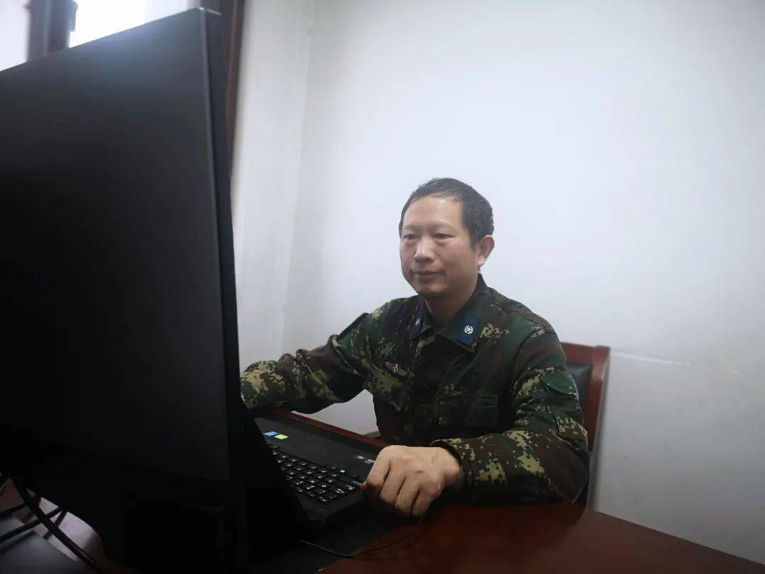 转改军队文职人员风采丨王正元深耕战位守初心