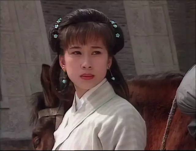 岁文颂娴,富豪老公破产仍不离不弃,如今被宠成公主_同年_李梓慎_古装