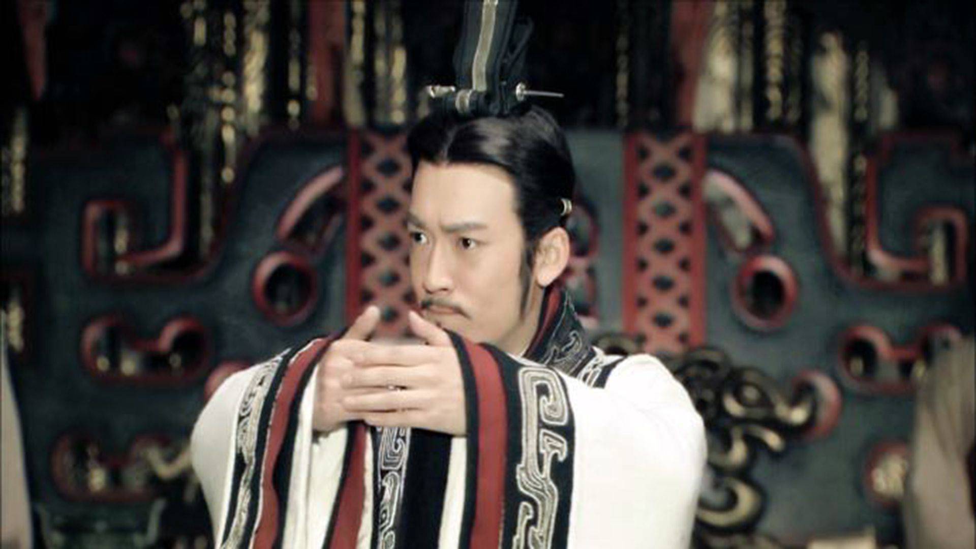 比如在《资治通鉴·周纪》中,就有"秦昭王与应侯群臣议曰:白起之迁