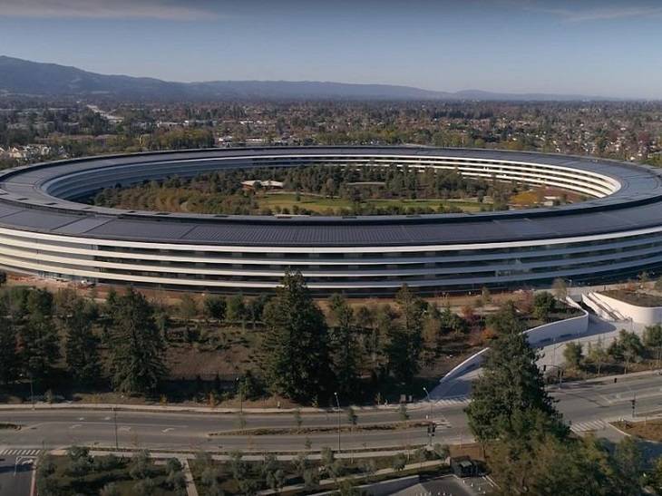 apple park是苹果总部大楼,位于加利福尼亚州库比蒂诺,并于2017年4月