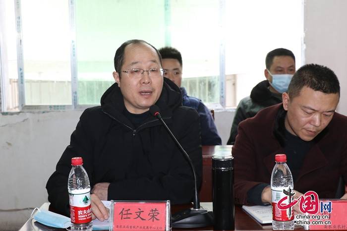 蓬溪县明月镇:乡村名贤献智献策 激发产业发展内生动力_政策_农业