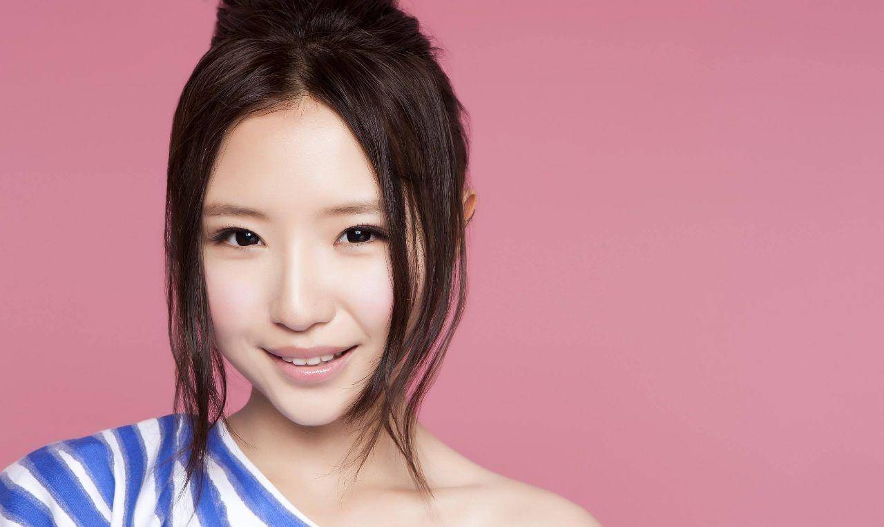 郭惠妮红梅花开明星是怎么丰胸的 王力宏淘汰刘美麟 与当年那_今日