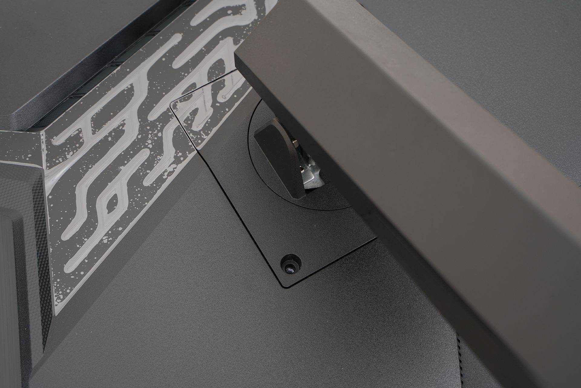 妥妥的游戏外挂 微星MAG274QRF-QD电竞显示器开箱体验