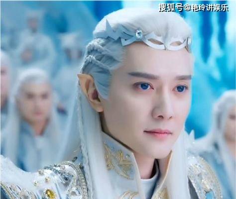 冯绍峰男星“白发”造型，逃过了东华帝君“高伟光”，却为林彦俊心动了