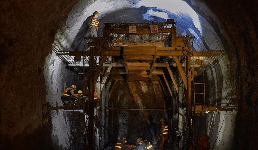 原创难度堪称世界第一中国为何非要修建秦岭输水隧洞看完就明白了