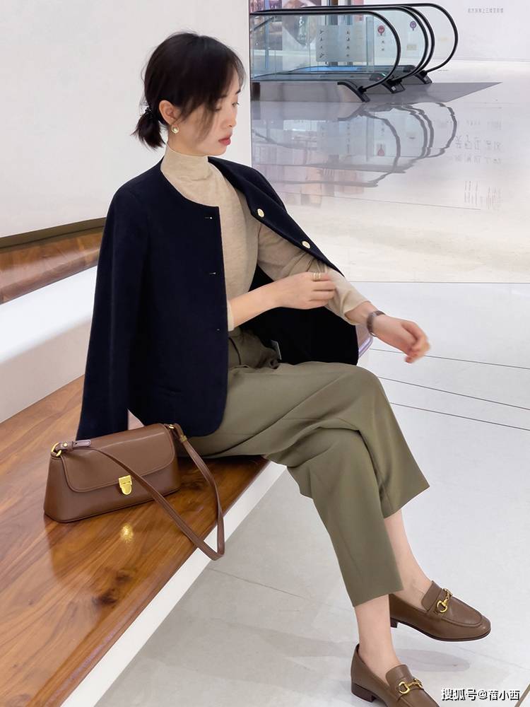 莫属 这才是入春后最火的“鞋”,可搭遍四季的衣服,非“乐福鞋”莫属