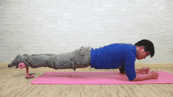 刘涛更林心如美得真天然,同框小2岁刘涛更显年轻,就连章子怡都被艳压