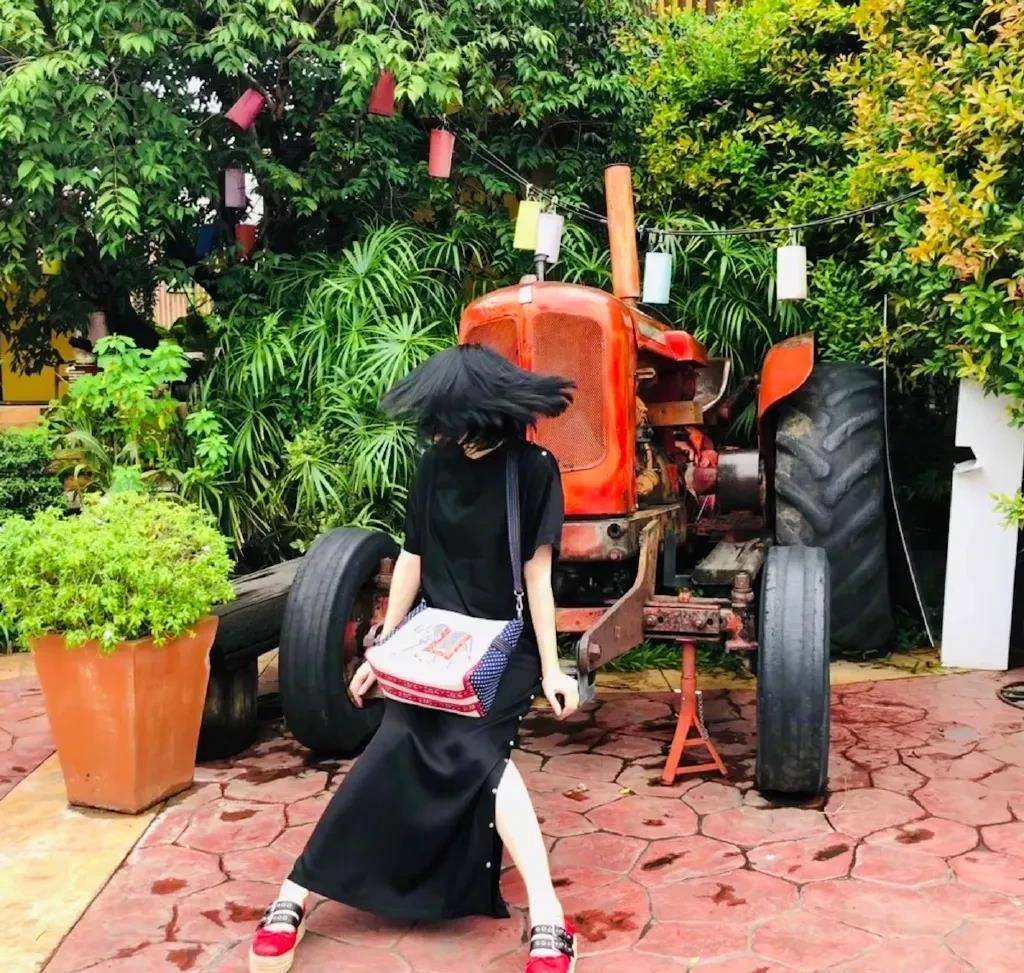 滑有 50岁的王菲活的像个青春期少女！许晴 刘嘉玲更是“浪”出天际