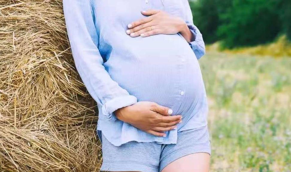 体重|女性孕期增重多少算合格？如果在这个范围内，宝宝或许更聪明