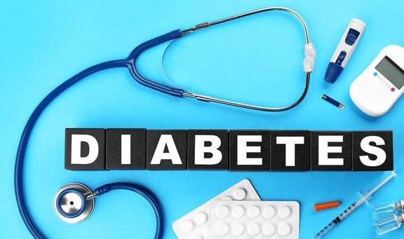 蛋白|糖尿病肾病，限制蛋白饮食，降糖降压降脂是关键，还要抗凝防血栓