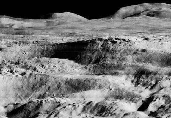 原创月球上也有山最高峰比珠峰还高达到9千米但造山仅需几分钟