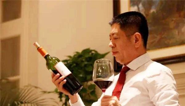 庄园|“82年拉菲”到底产了几瓶？为何38年还没喝完？说出来你可能不信