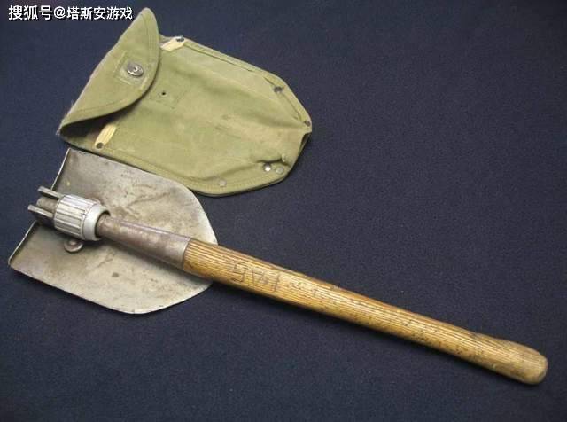 m1943型工兵铲也是二战美军步兵最基本的配备,它不仅可以用来挖战壕