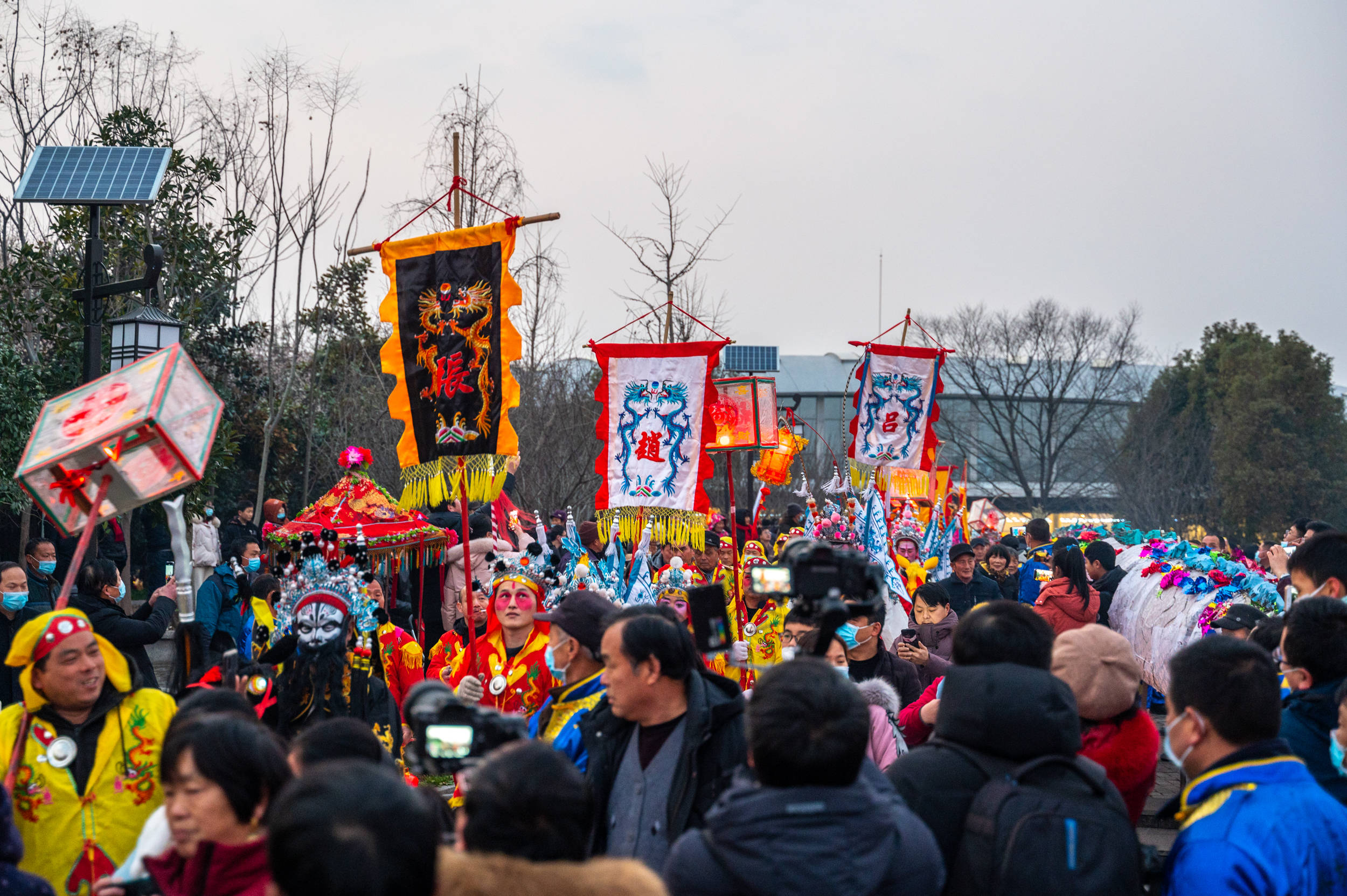 年味|南京赏梅不只有梅花山，溧水傅家边也不要错过，尤其是“夜梅”