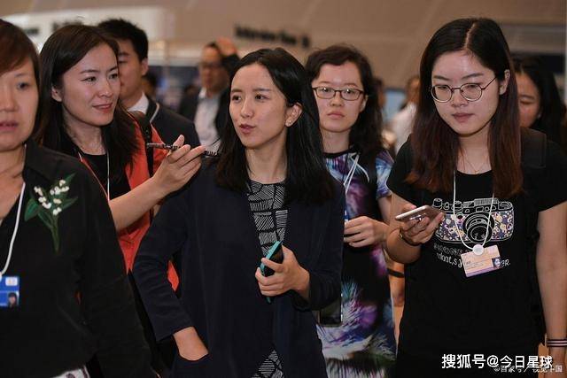 今日星球科技频道烂摊子留给王兴用摩拜套现15亿全身而退胡玮炜有多