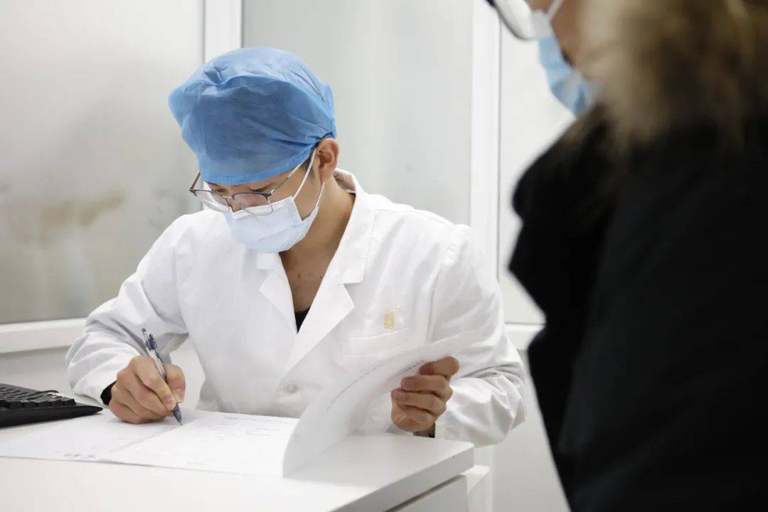 医院检查怀孕多少天 1fab648e774d43b49369e918f1fa0af2.jpeg