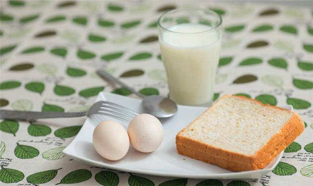 关键|早餐中鸡蛋功效大，这些好处都是悄无声息的，各位真的知道吗？